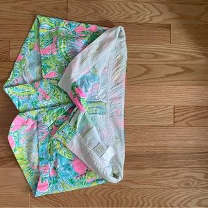 Lilly Pulitzer shorts size 4